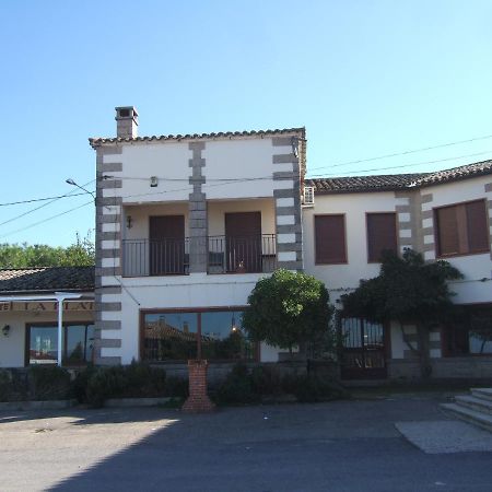 Hostal La Plata Оропеса Екстериор снимка
