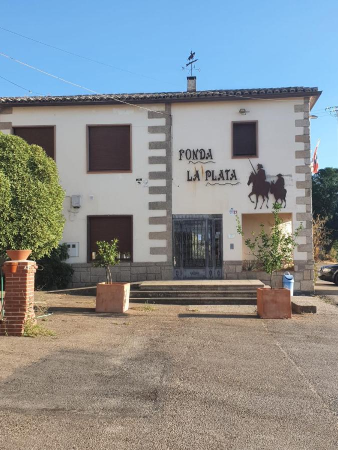 Hostal La Plata Оропеса Екстериор снимка