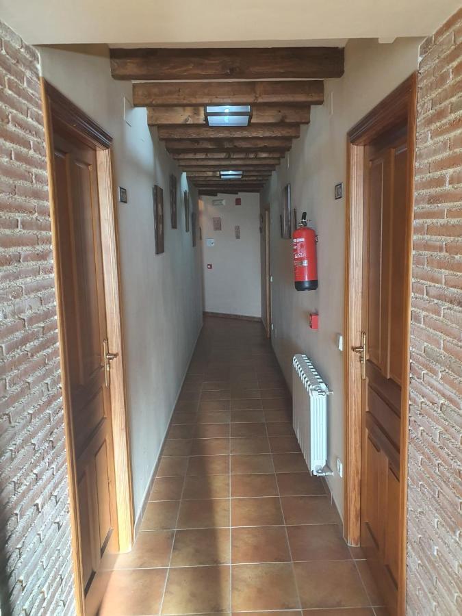 Hostal La Plata Оропеса Екстериор снимка